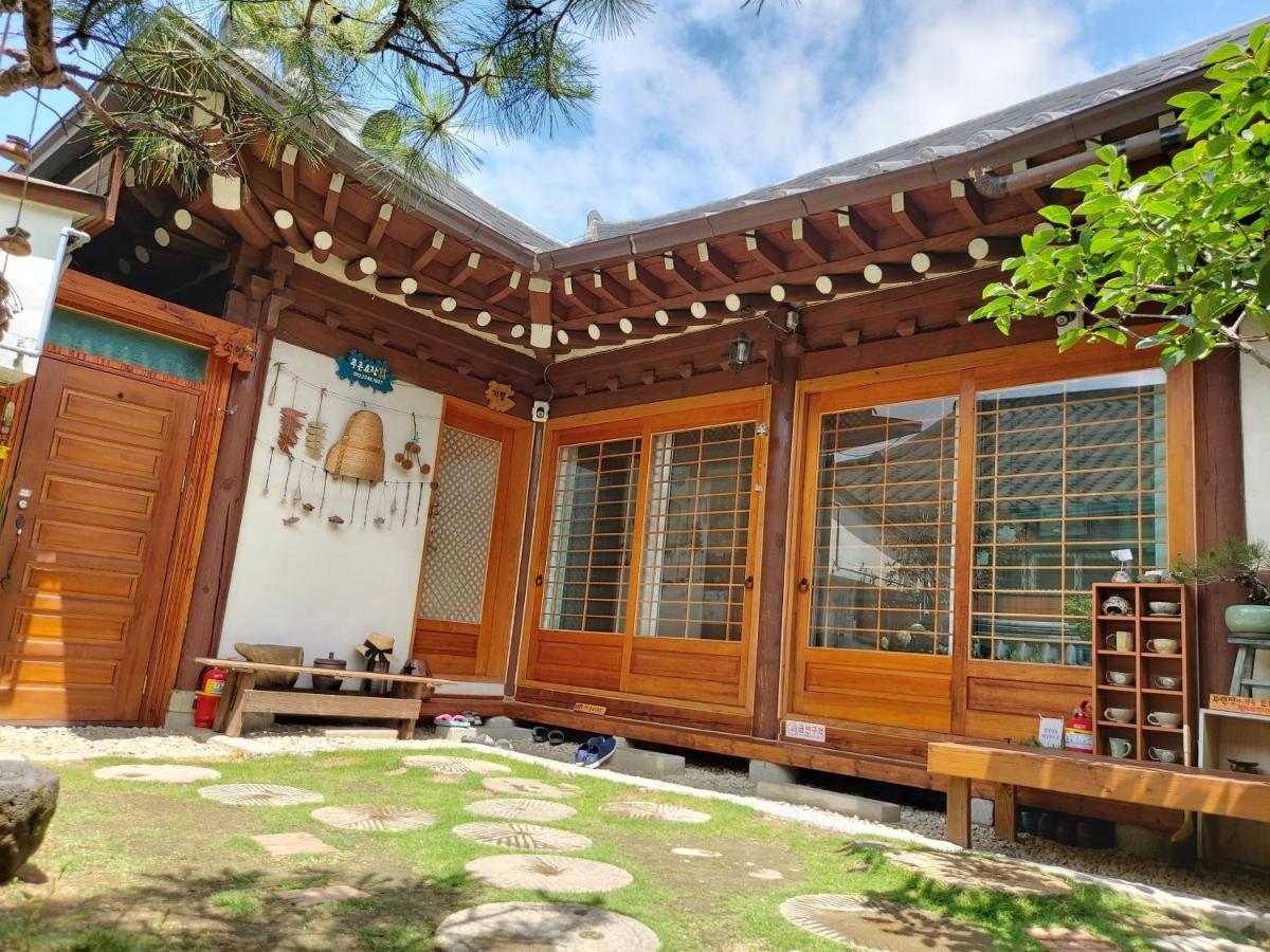 The Blue Cradle Hotel Jeonju Ngoại thất bức ảnh