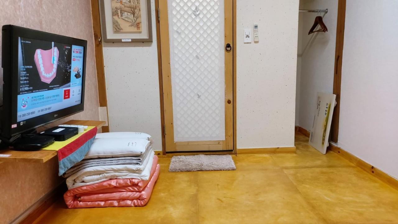 The Blue Cradle Hotel Jeonju Ngoại thất bức ảnh